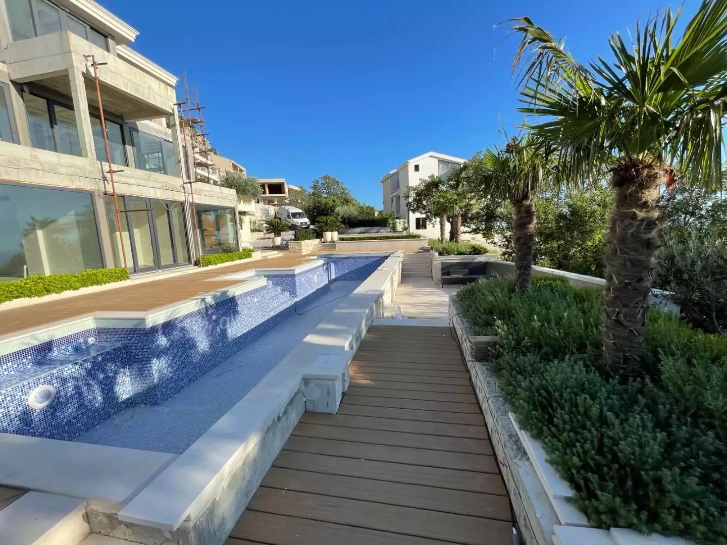 Villa 400m² in Montenegro, Sveti Stefan. Priced at 2000000€ rent photo-7