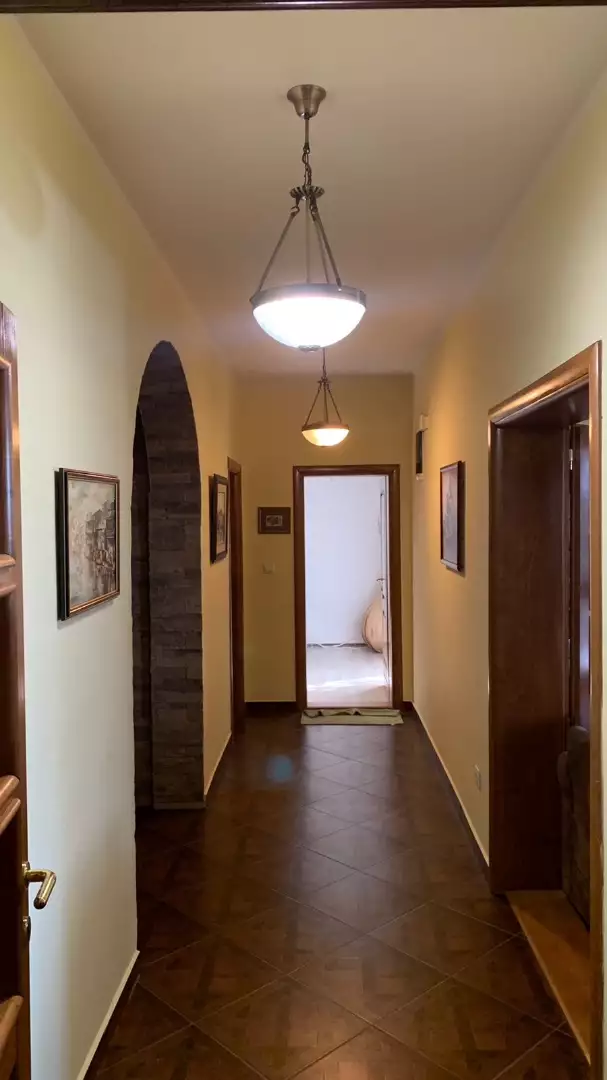 House 299m² in Montenegro, Petrovac. Priced at 380000€ rent photo-12