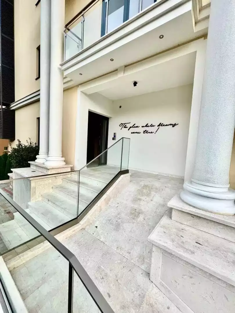 Flat 81m² in Montenegro, Becici. Priced at 265000€ rent photo-18