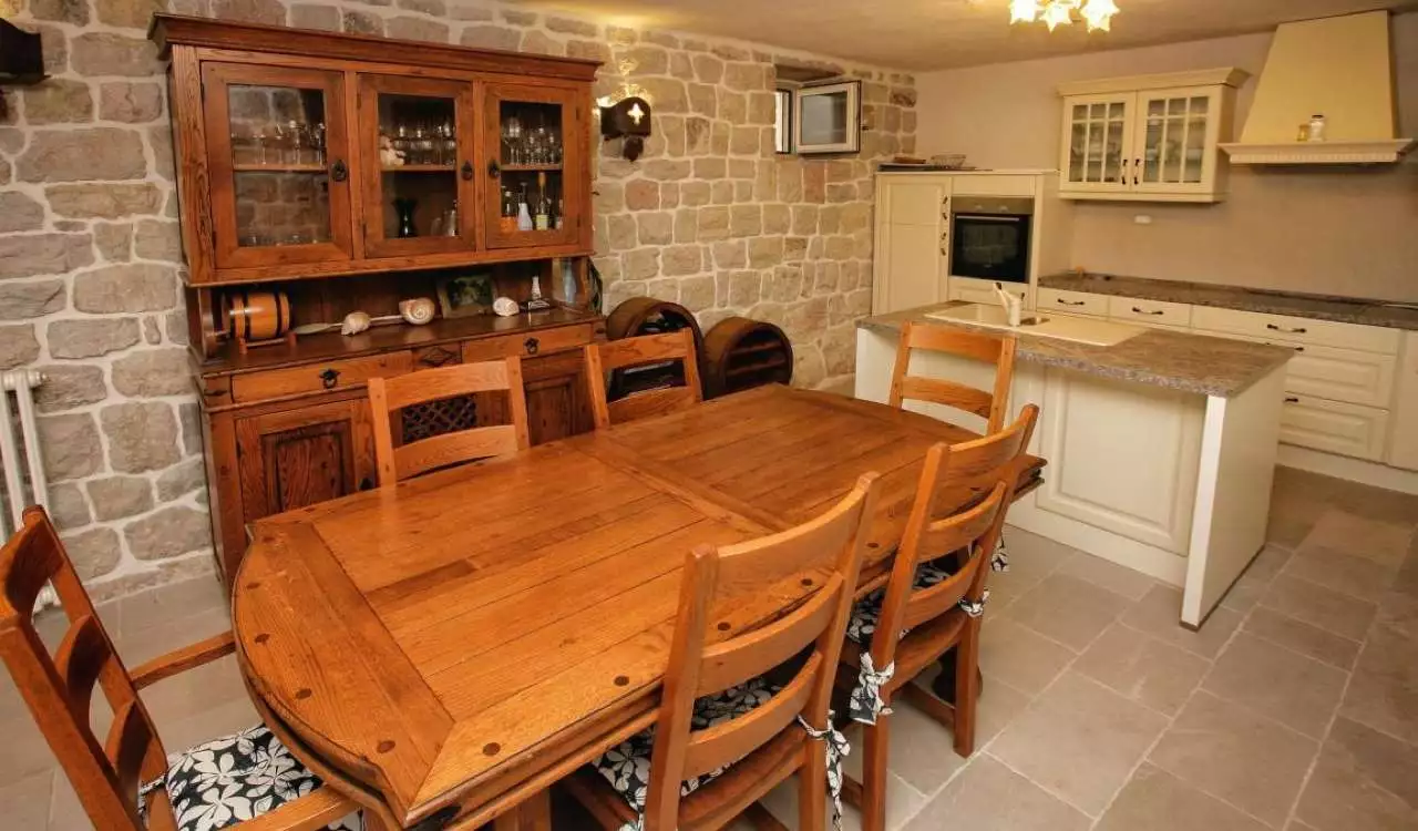 Villa 350m² in Montenegro, Rezevici. Priced at 780000€ rent photo-21