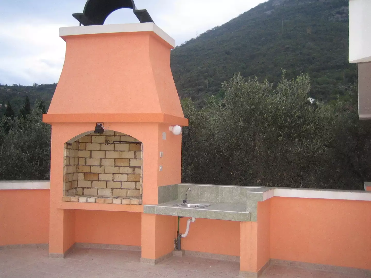 Hotels 343m² in Montenegro, Bar. Priced at 320000€ rent photo-19