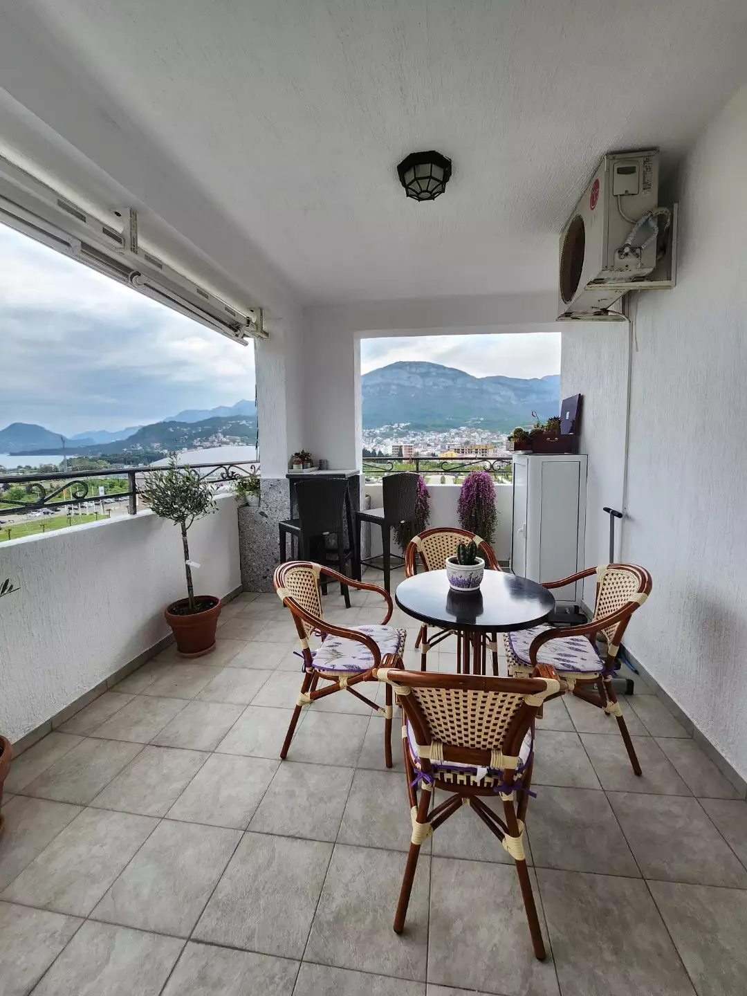 Flat 104m² in Montenegro, Bar. Priced at 485000€ rent photo-2