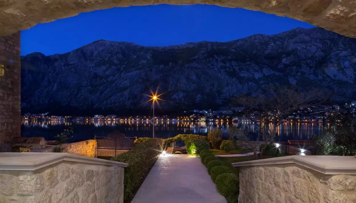 Villa 497m² in Montenegro, Prcanj. Priced at 4000000€ rent photo-7