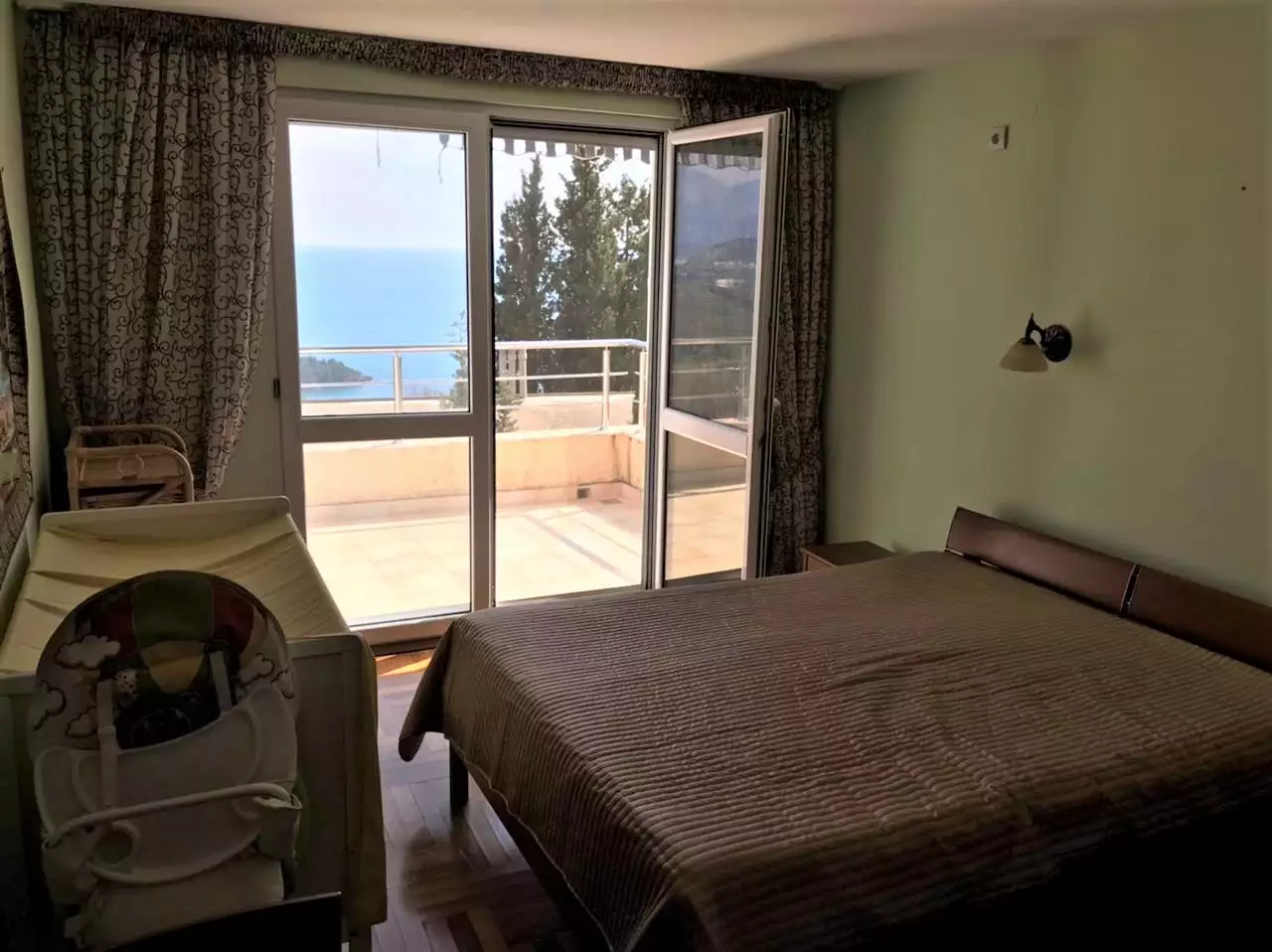 Villa 288m² in Montenegro, Sutomore. Priced at 540000€ rent photo-11
