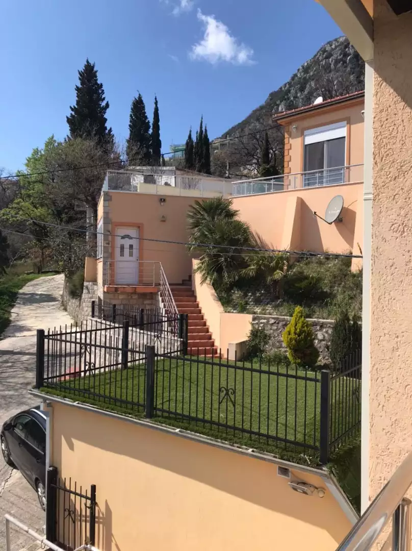 Villa 288m² in Montenegro, Sutomore. Priced at 540000€ rent photo-16