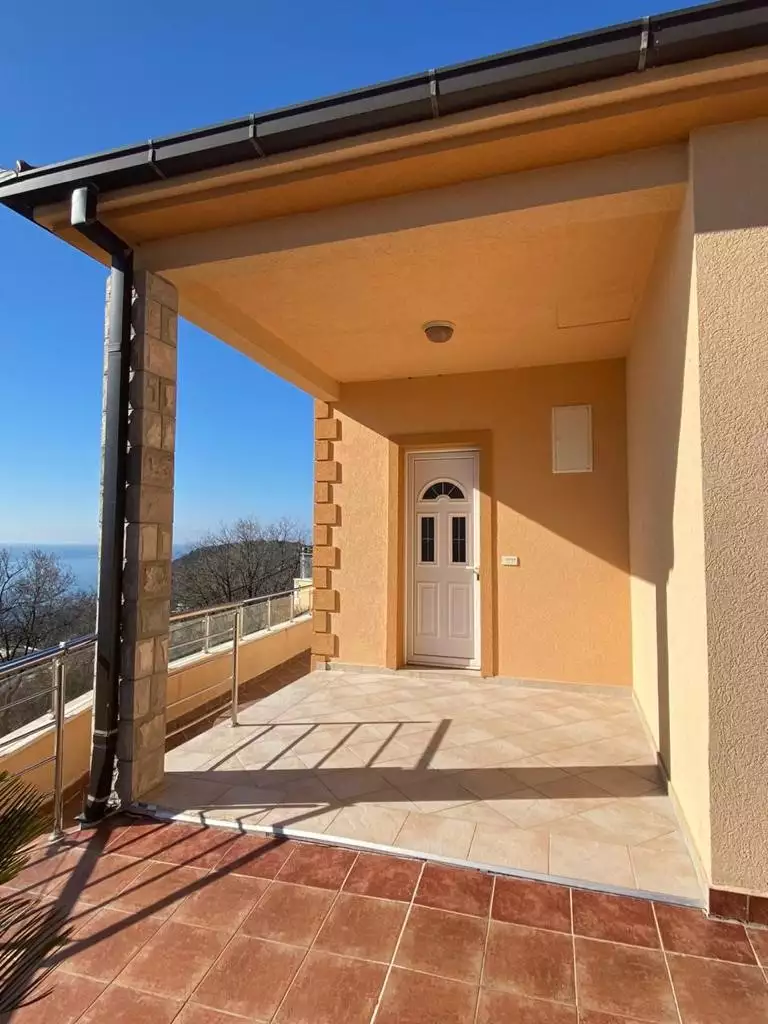 Villa 288m² in Montenegro, Sutomore. Priced at 540000€ rent photo-23