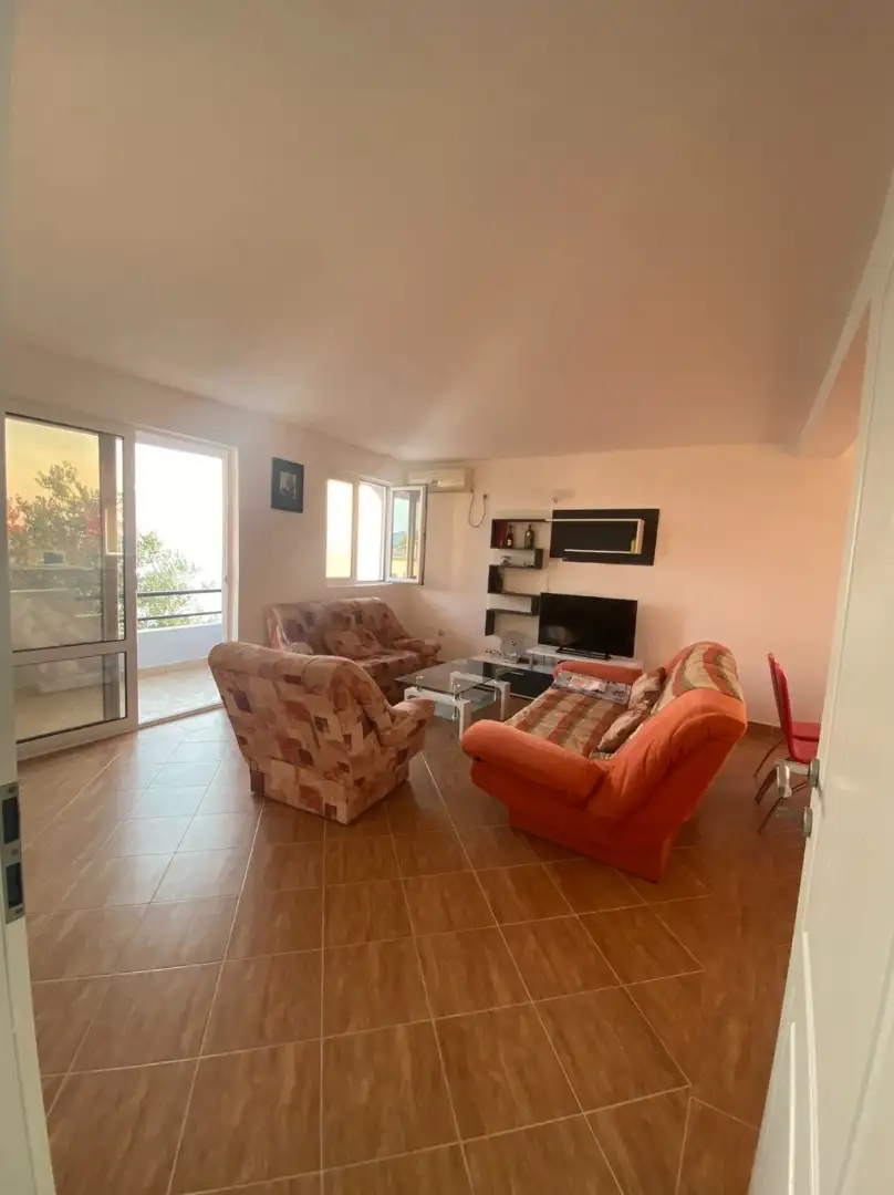 House 170m² in Montenegro, Dobra Voda. Priced at 180000€ rent photo-2