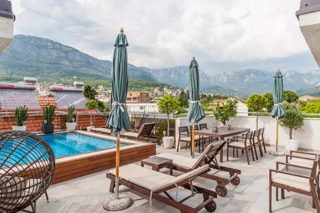 House 200m² in Montenegro, Bar. Priced at 850000€ rent photo-12