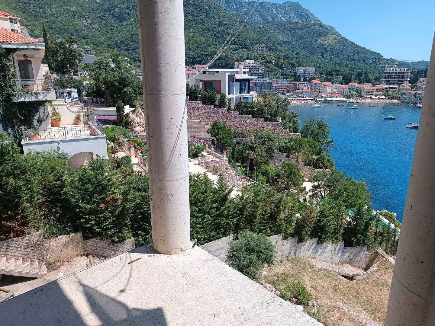 Villa 1000m² in Montenegro, Przno. Priced at 4200000€ rent photo-5