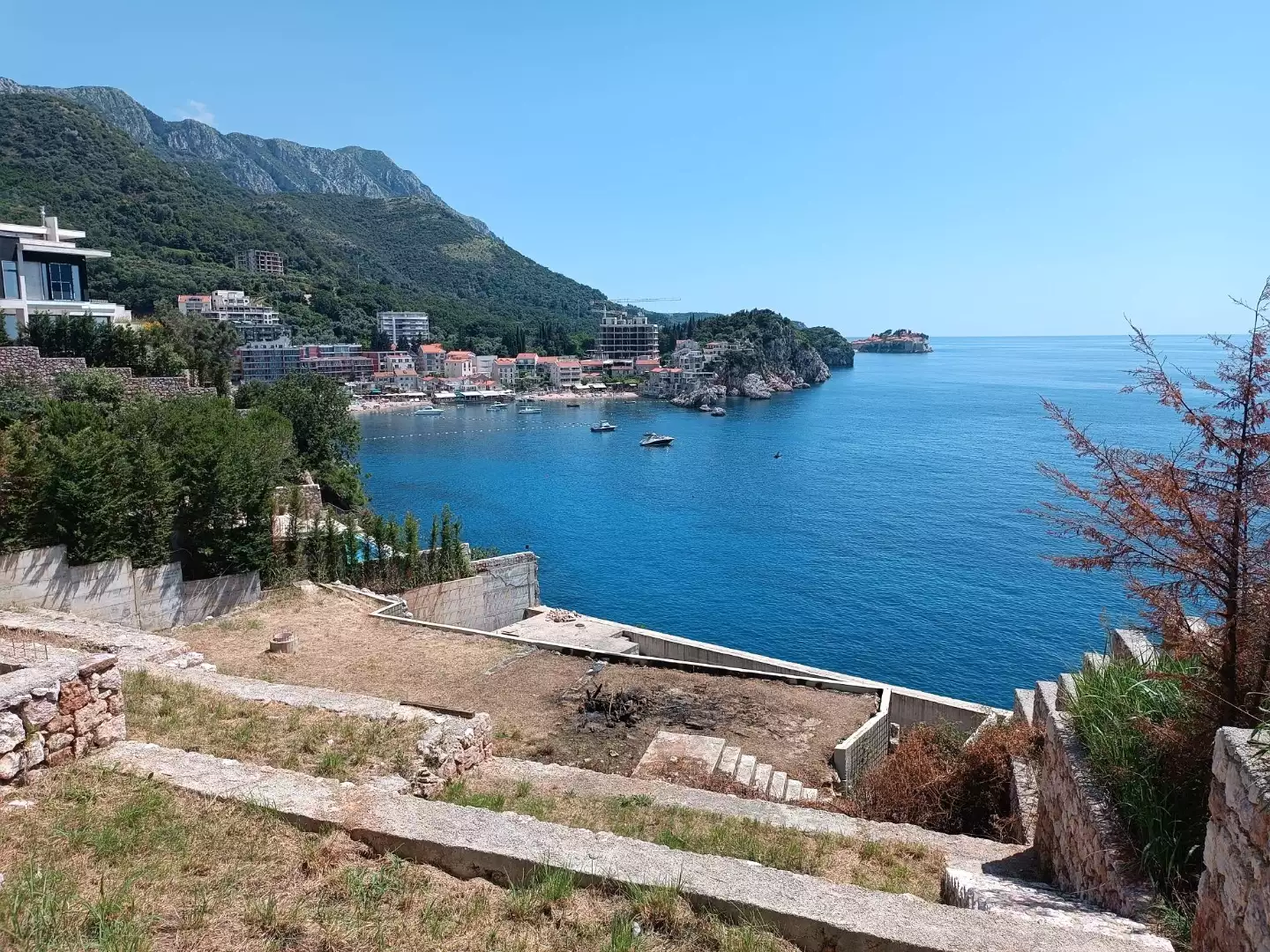 Villa 1000m² in Montenegro, Przno. Priced at 4200000€ rent photo-12