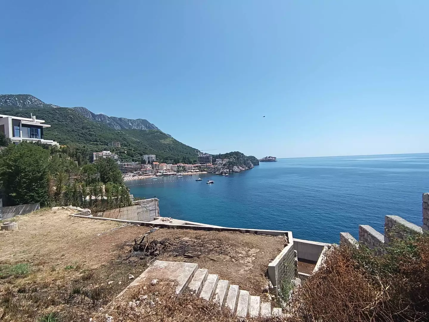 Villa 1000m² in Montenegro, Przno. Priced at 4200000€ rent photo-14