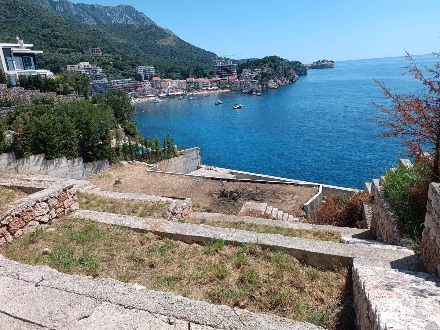 Villa 1000m² in Montenegro, Przno. Priced at 4200000€ rent photo-19