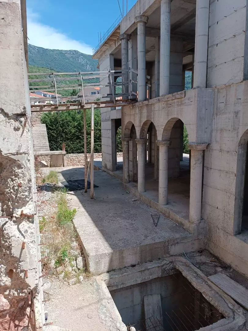 Villa 1000m² in Montenegro, Przno. Priced at 4200000€ rent photo-24