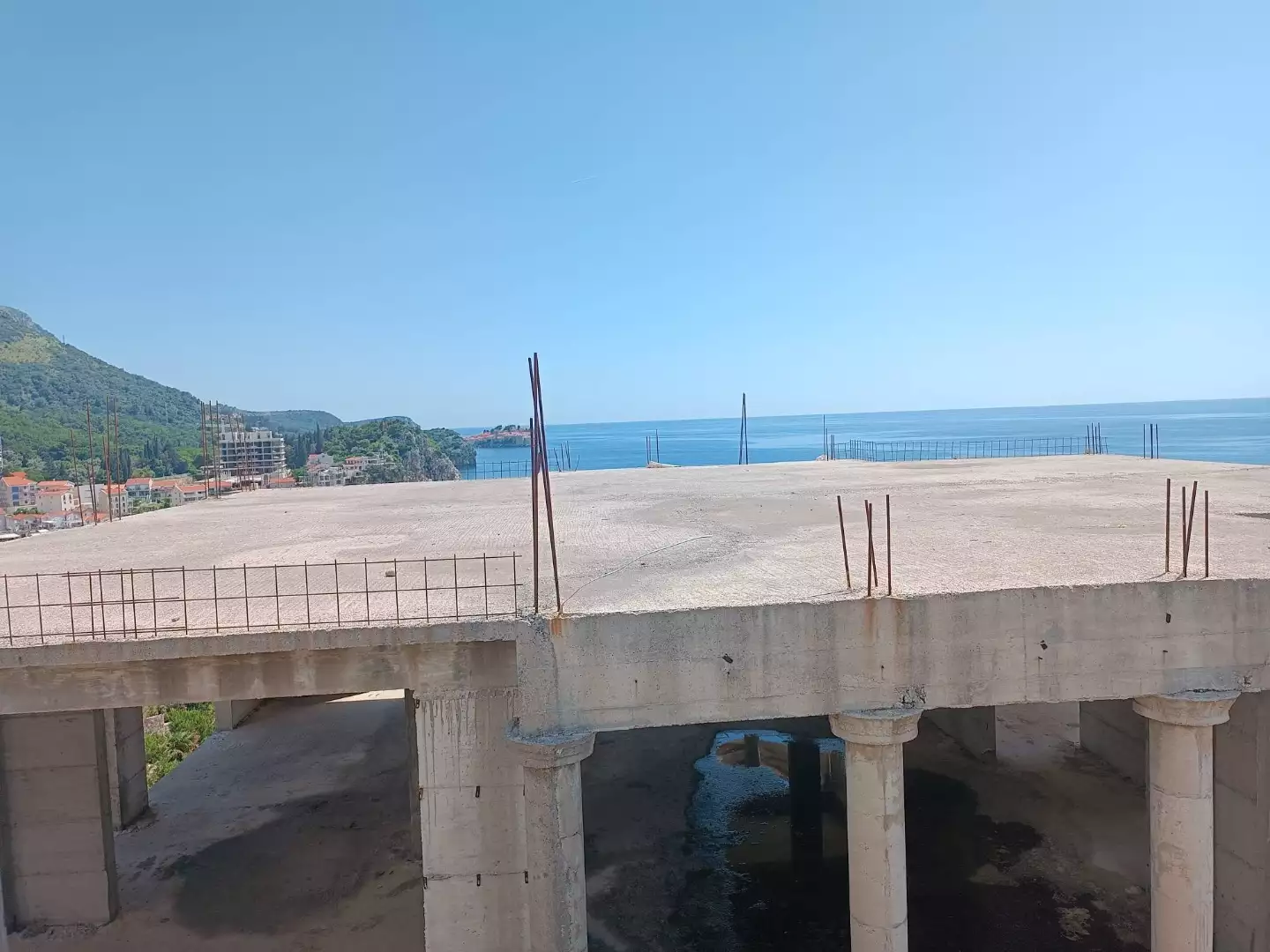 Villa 1000m² in Montenegro, Przno. Priced at 4200000€ rent photo-29