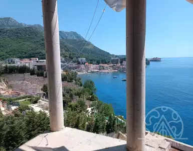 Buy in Montenegro for 4200000€