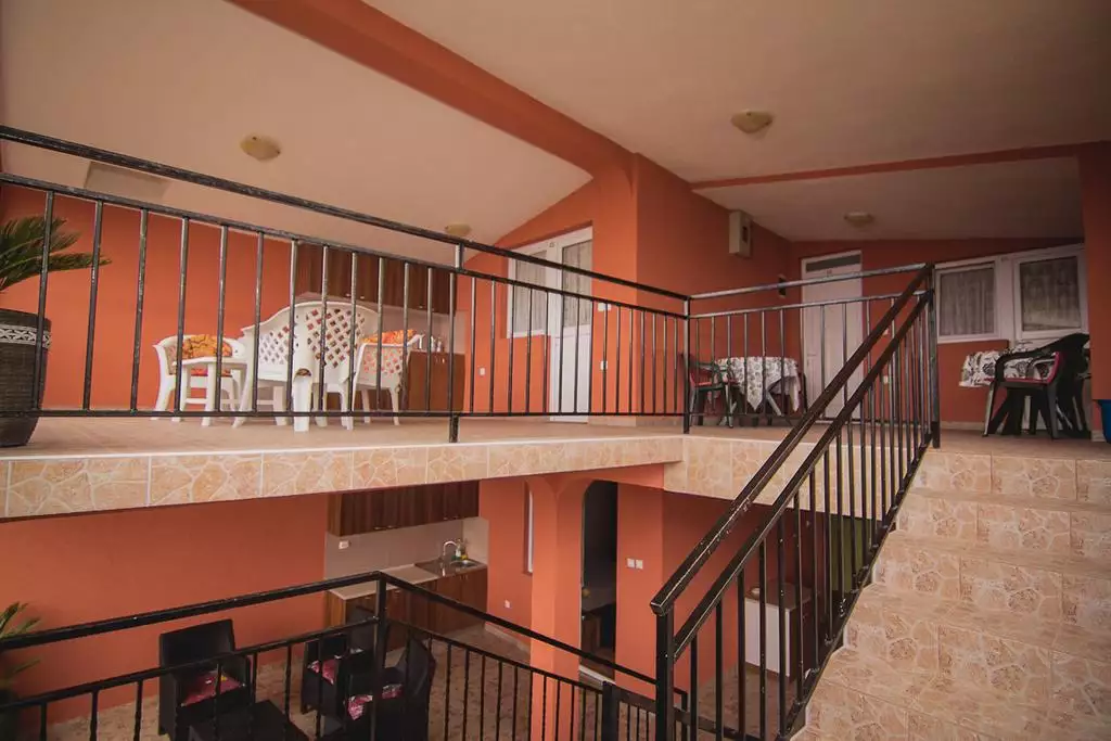 Hotels 300m² in Montenegro, Dobra Voda. Priced at 320000€ rent photo-8