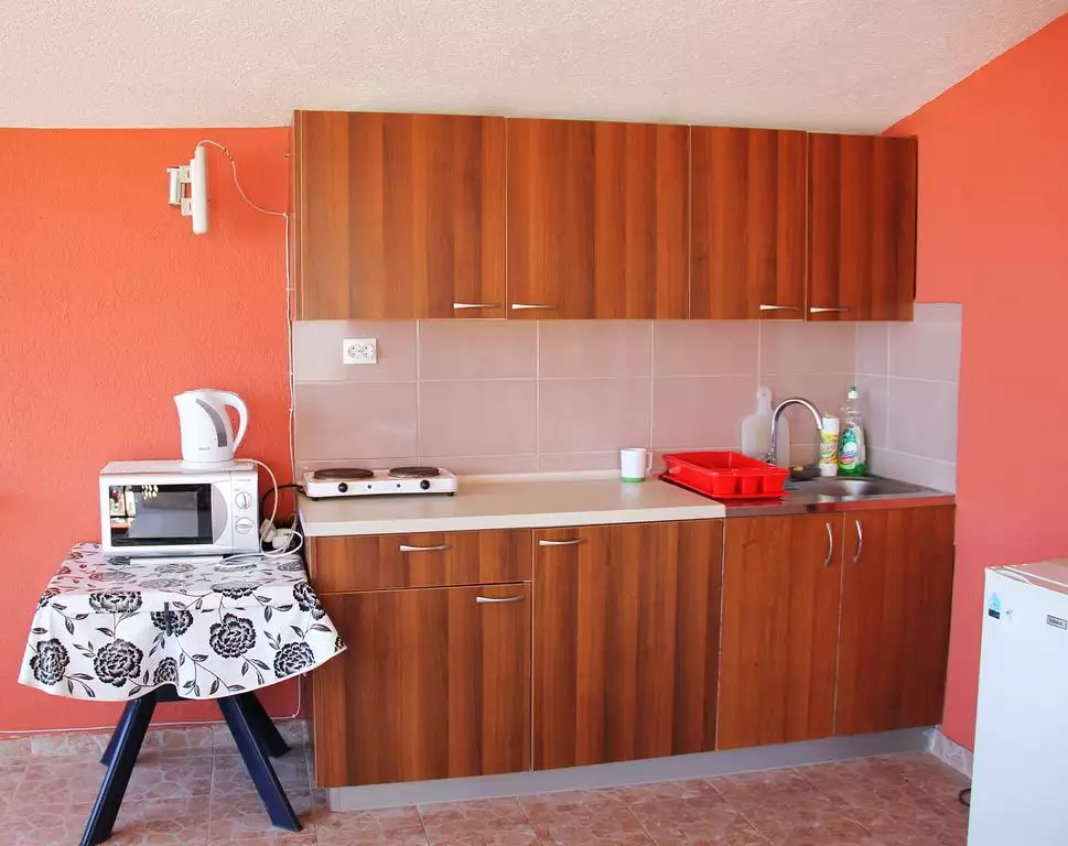 Hotels 300m² in Montenegro, Dobra Voda. Priced at 320000€ rent photo-13