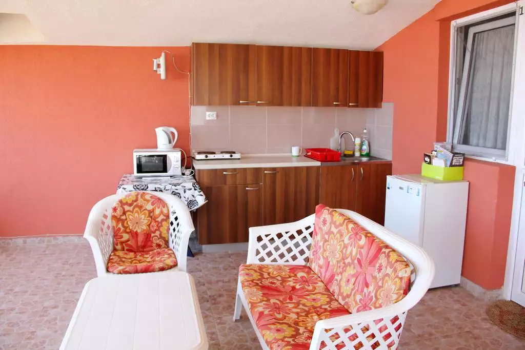 Hotels 300m² in Montenegro, Dobra Voda. Priced at 320000€ rent photo-15