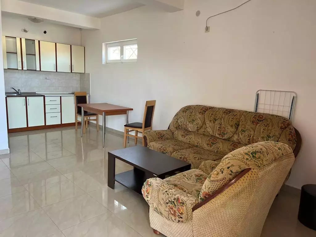 Flat 49m² in Montenegro, Igalo. Priced at 77500€ rent photo-10
