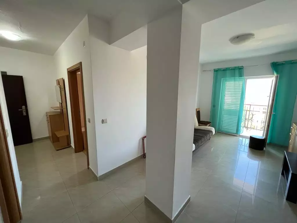 Flat 49m² in Montenegro, Igalo. Priced at 77500€ rent photo-14
