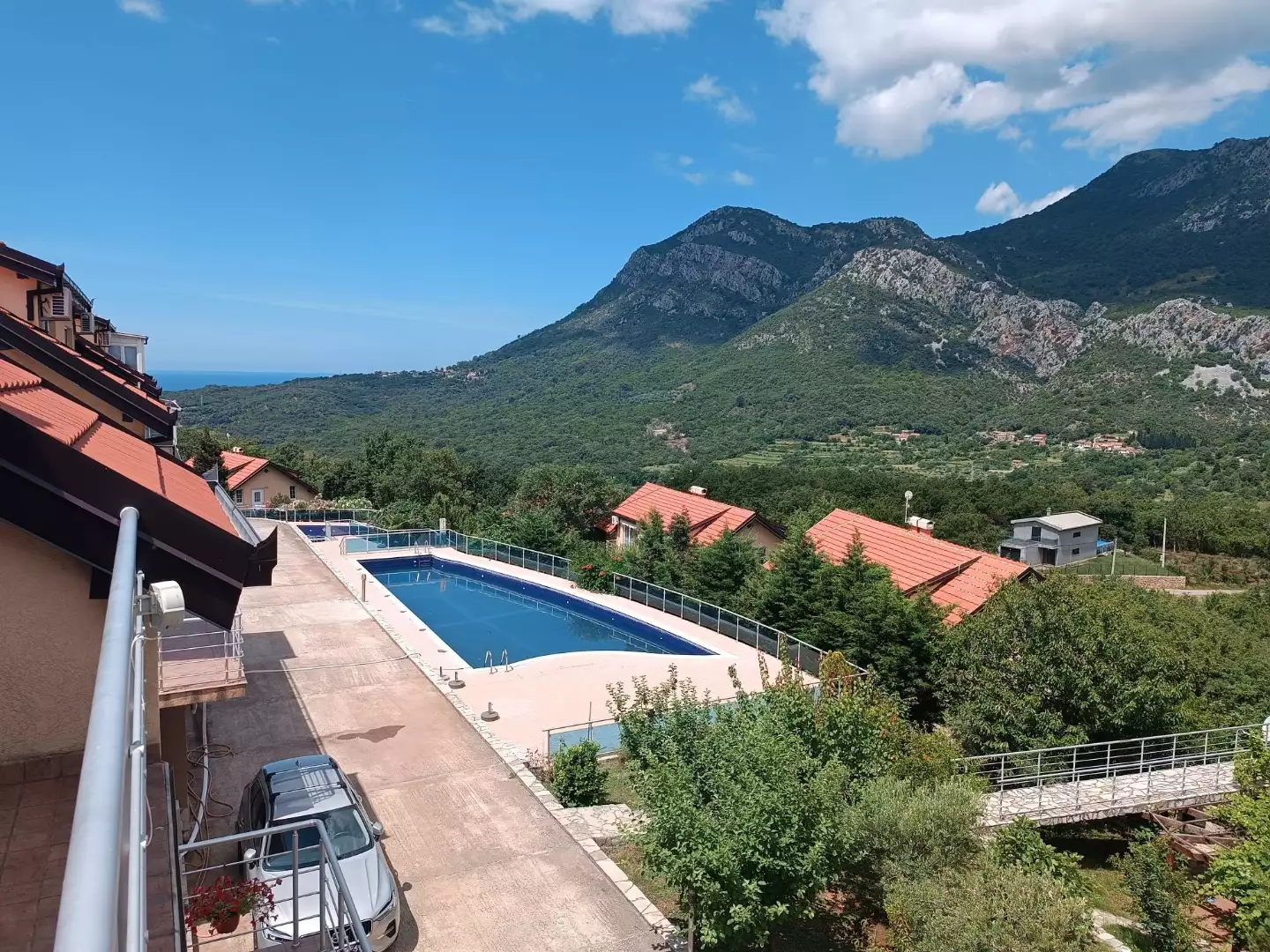 Townhouse 102m² in Montenegro, Bar. Priced at 170000€ rent photo-1