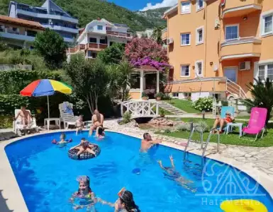 Buy in Montenegro for 1650000€