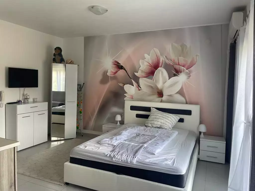 Hotels 350m² in Montenegro, Tivat. Priced at 1200000€ rent photo-25