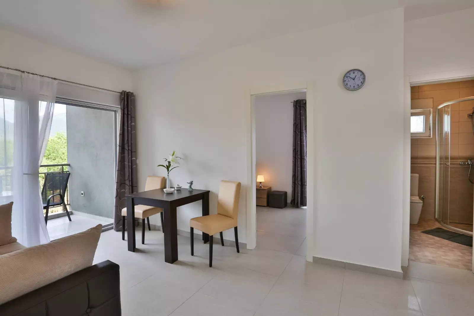 Hotels 350m² in Montenegro, Tivat. Priced at 1200000€ rent photo-46