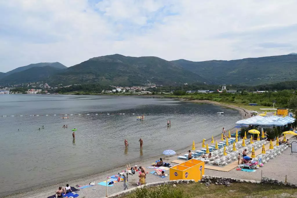 Hotels 350m² in Montenegro, Tivat. Priced at 1200000€ rent photo-55