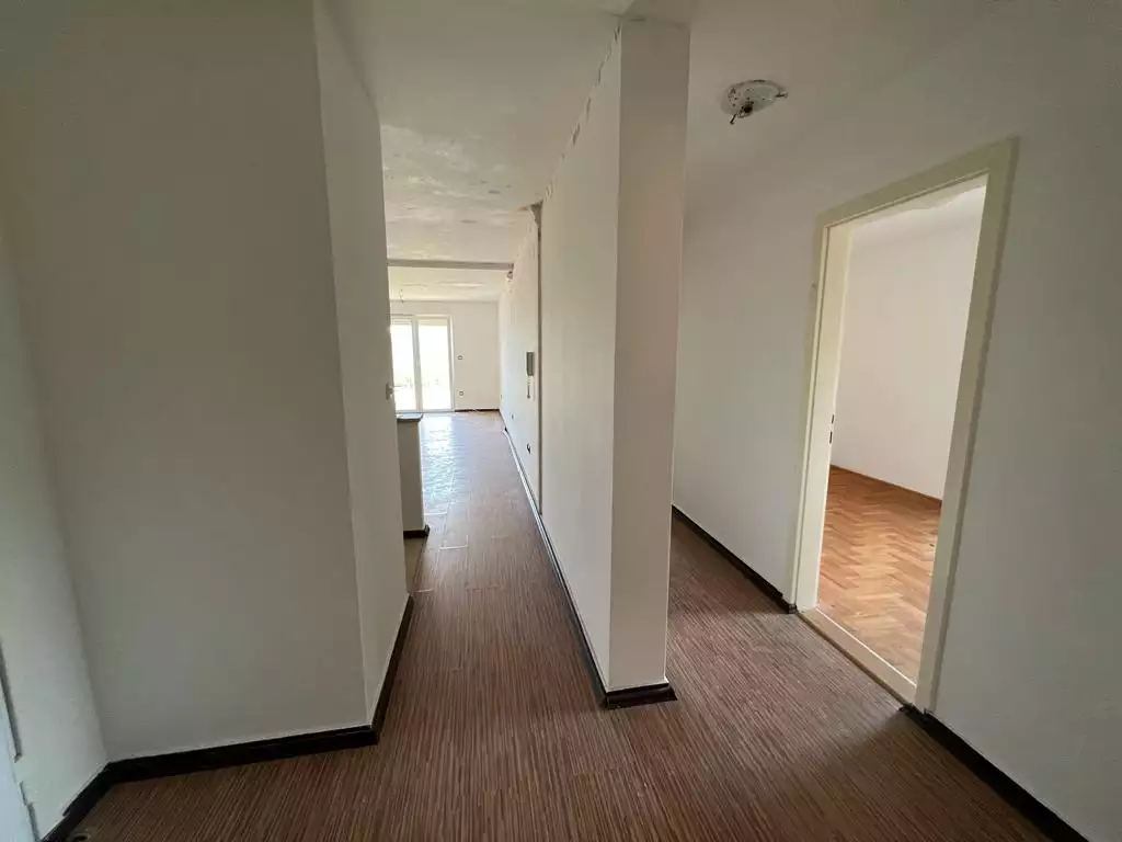 Flat 90m² in Montenegro, Budva. Priced at 108000€ rent photo-13