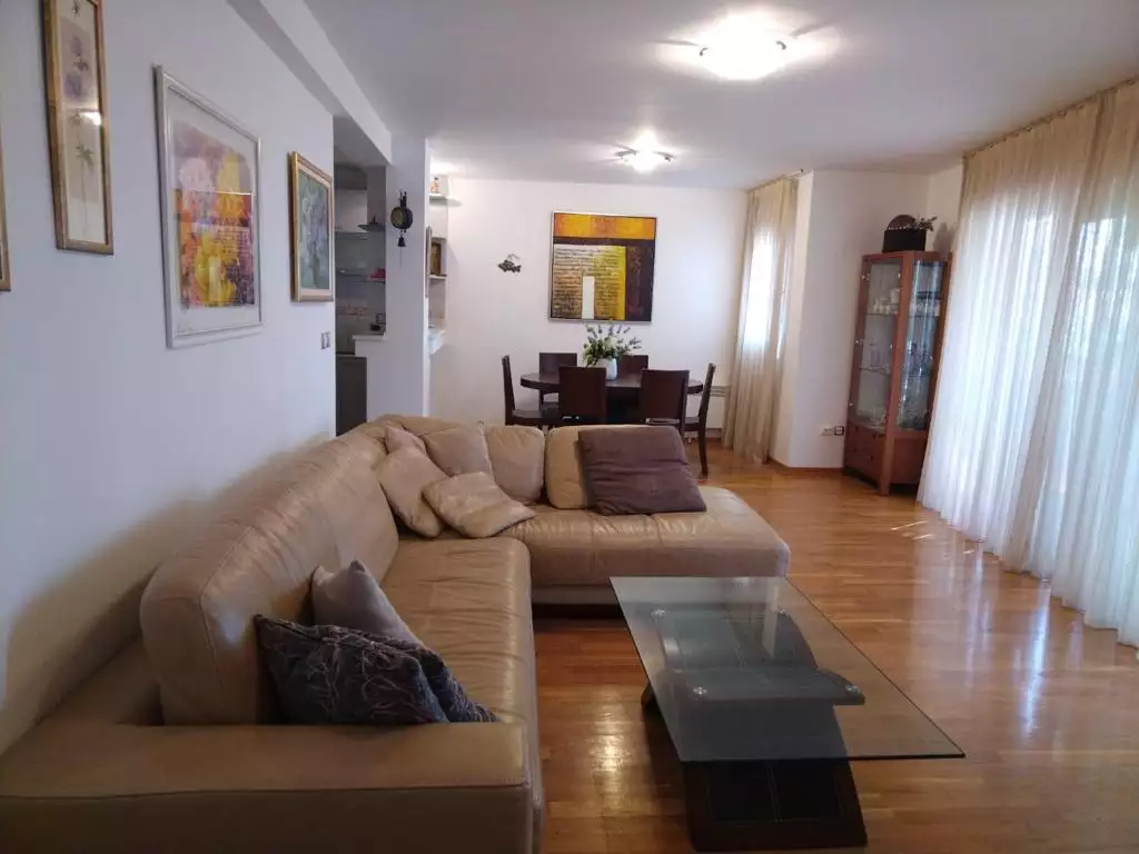 Flat 76m² in Montenegro, Petrovac. Priced at 250000€ rent photo-15