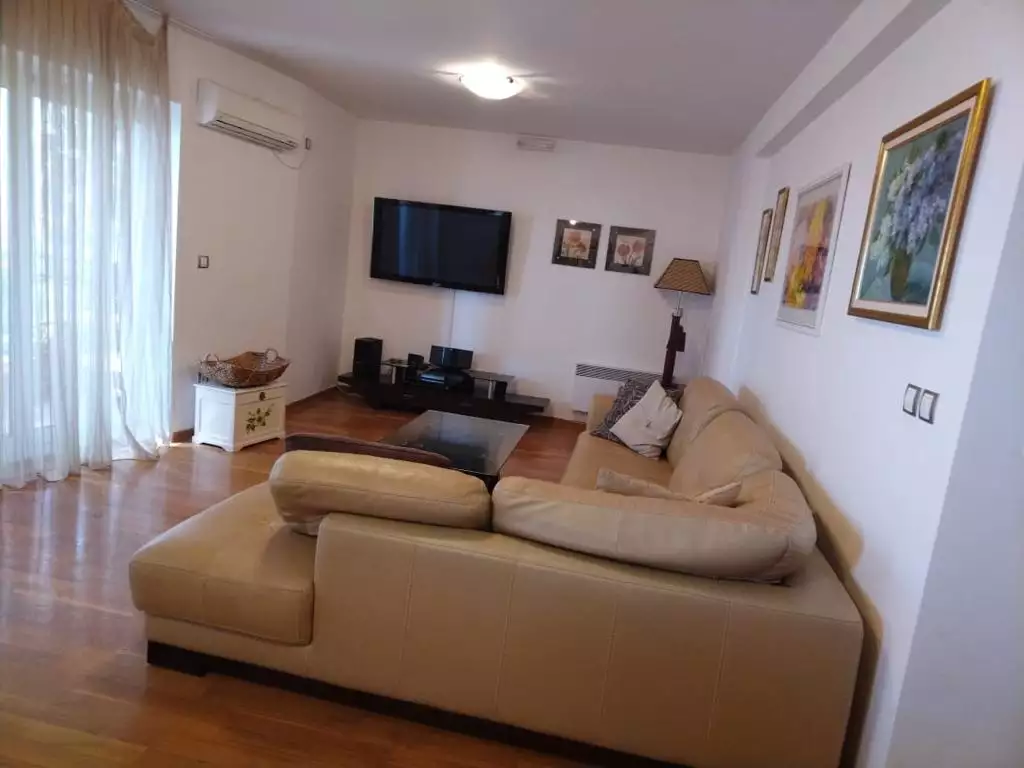 Flat 76m² in Montenegro, Petrovac. Priced at 250000€ rent photo-21
