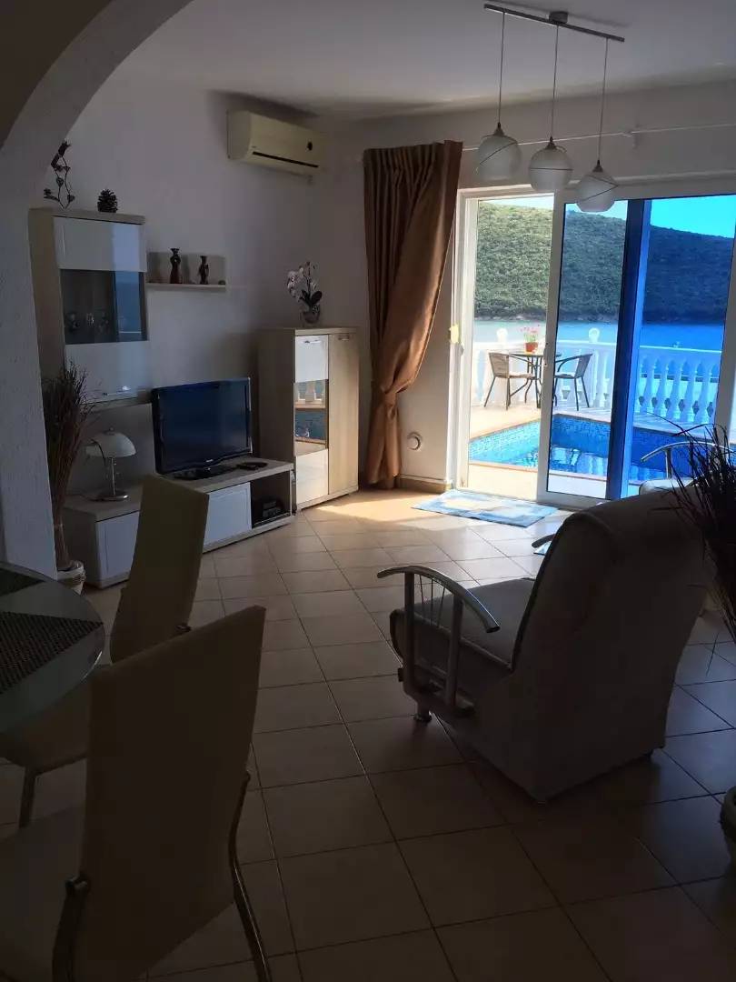 House 165m² in Montenegro, Kruce. Priced at 300000€ rent photo-6