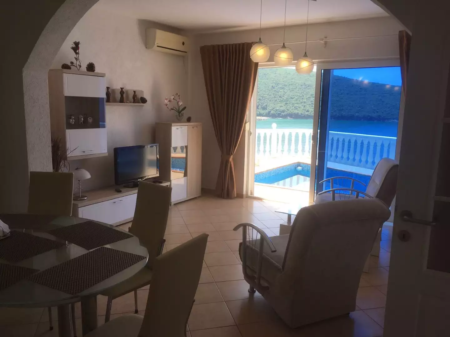 House 165m² in Montenegro, Kruce. Priced at 300000€ rent photo-21