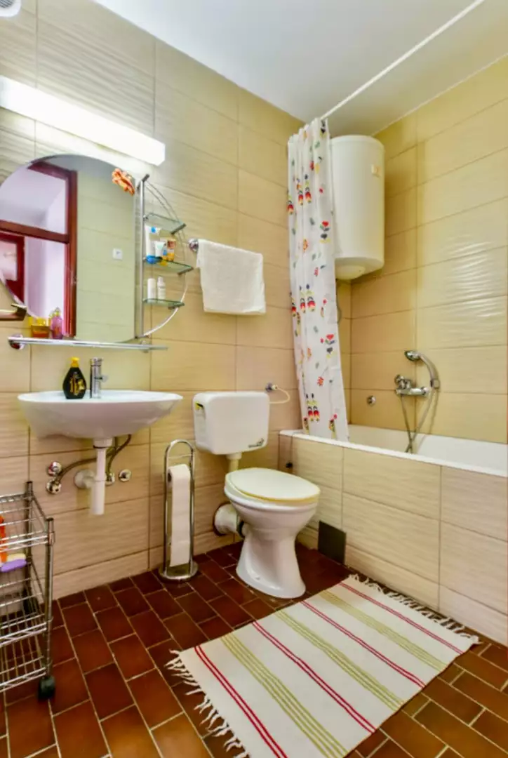 Flat 103m² in Montenegro, Bar. Priced at 250000€ rent photo-2