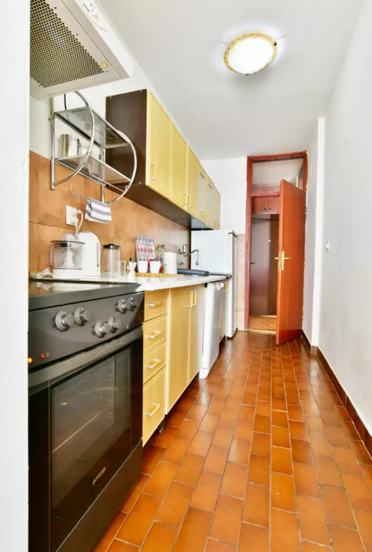 Flat 103m² in Montenegro, Bar. Priced at 250000€ rent photo-4