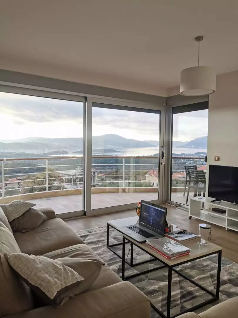 Flat 100m² in Montenegro, Tivat. Priced at 395000€ rent photo-1