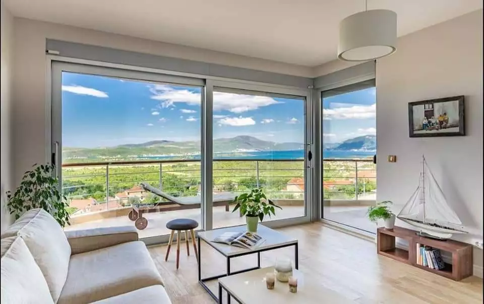Flat 100m² in Montenegro, Tivat. Priced at 395000€ rent photo-19