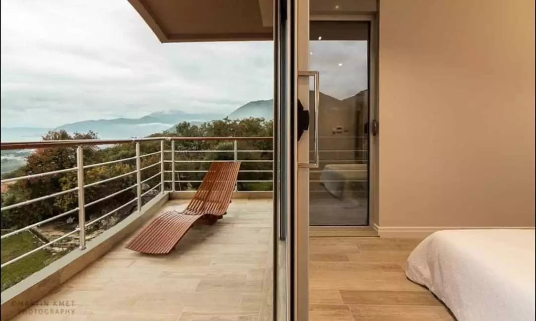 Flat 100m² in Montenegro, Tivat. Priced at 395000€ rent photo-32
