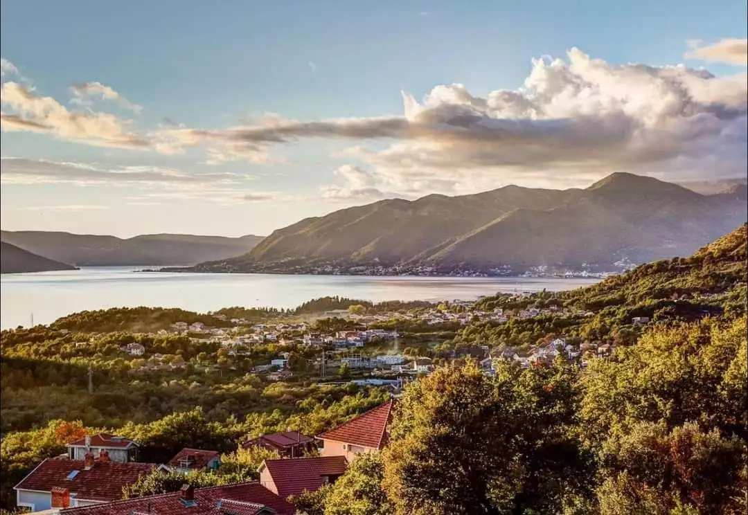 Flat 100m² in Montenegro, Tivat. Priced at 395000€ rent photo-37