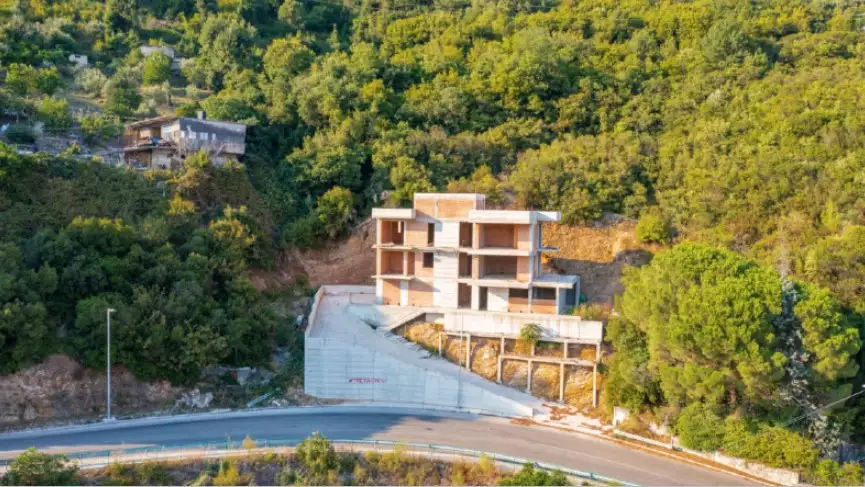 Villa 600m² in Montenegro, Herceg Novi. Priced at 630000€ rent photo-13