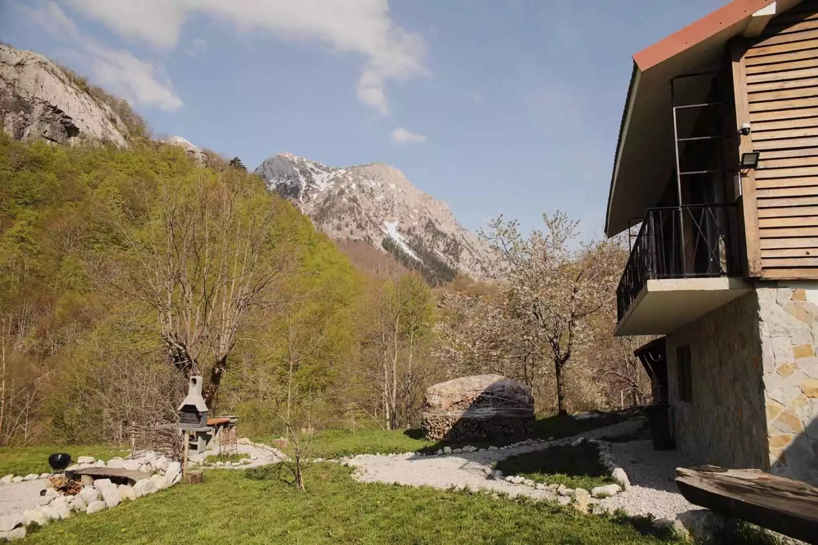 House 200m² in Montenegro, Kolasin. Priced at 398000€ rent photo-48