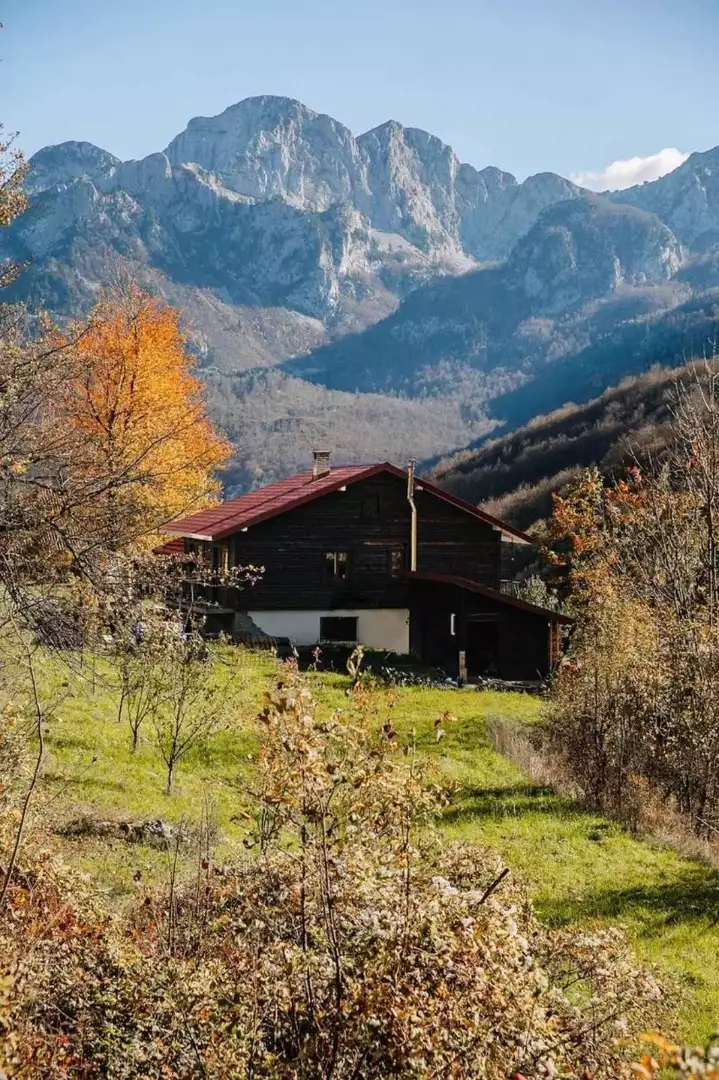 House 200m² in Montenegro, Kolasin. Priced at 398000€ rent photo-60