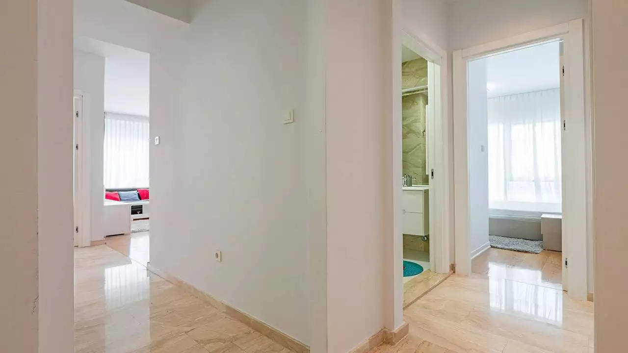 Flat 89m² in Montenegro, Budva. Priced at 328000€ rent photo-11