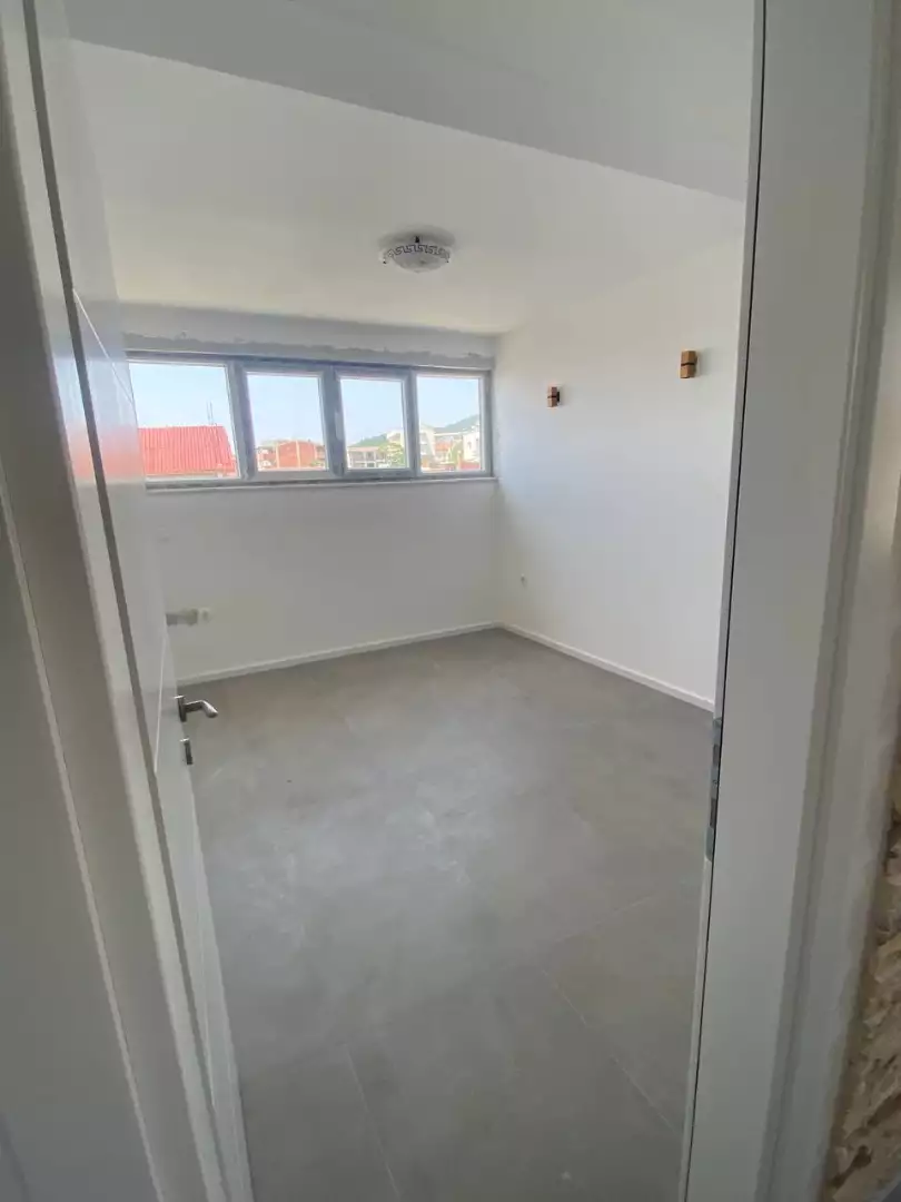 House 326m² in Montenegro, Bar. Priced at 550000€ rent photo-16