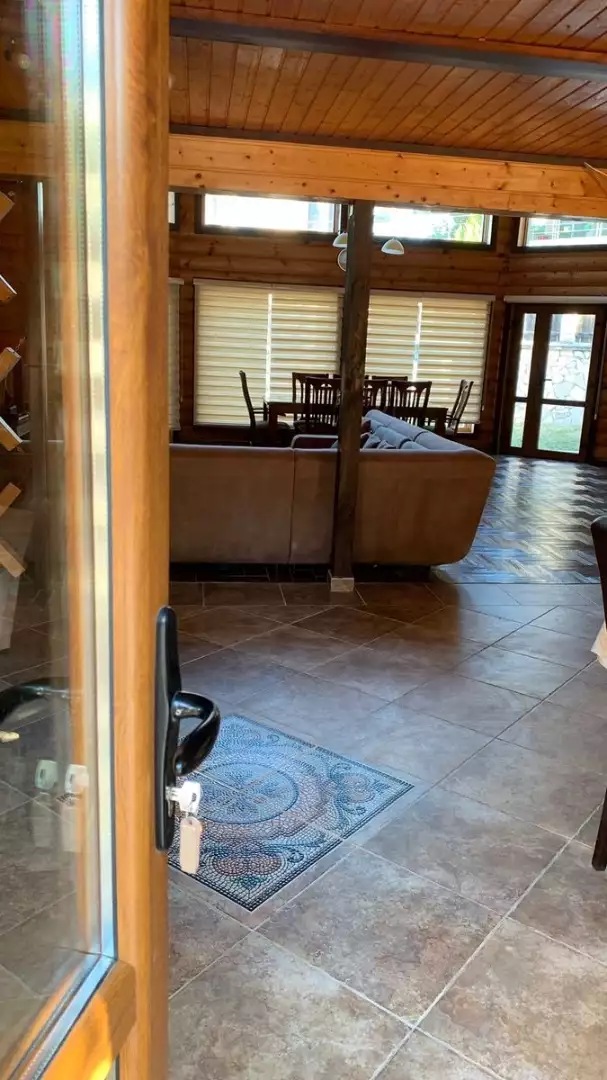 Villa 260m² in Montenegro, Bar. Priced at 350000€ rent photo-3