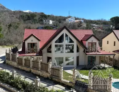 Buy in Montenegro for 350000€