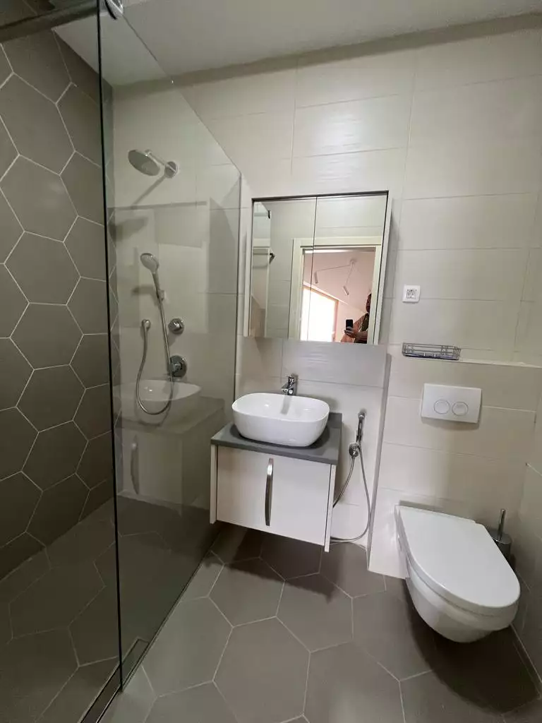 Flat 108m² in Montenegro, Dobrota. Priced at 397000€ rent photo-4