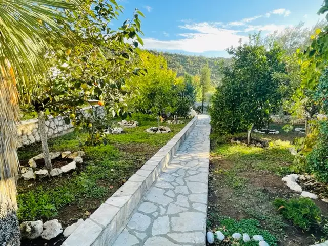 Villa 202m² in Montenegro, Utjeha. Priced at 280000€ rent photo-10