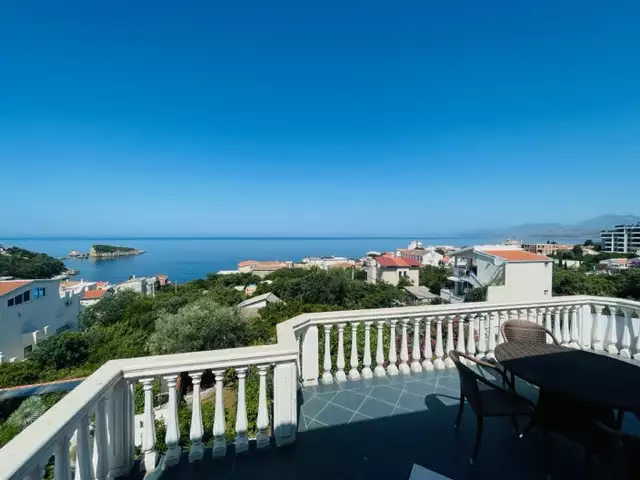 Villa 202m² in Montenegro, Utjeha. Priced at 280000€ rent photo-17